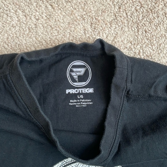 Black Short Sleeve Tee with Graphic Design - Picture 2 of 6